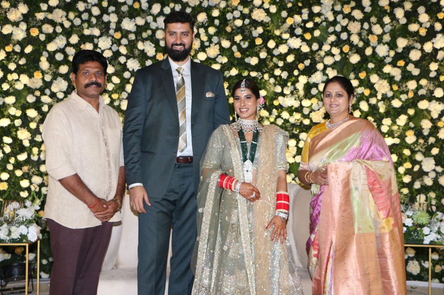 Celebs-at-Jayasudha-Kapoor-Elder-Son-Nihar-Wedding-Reception